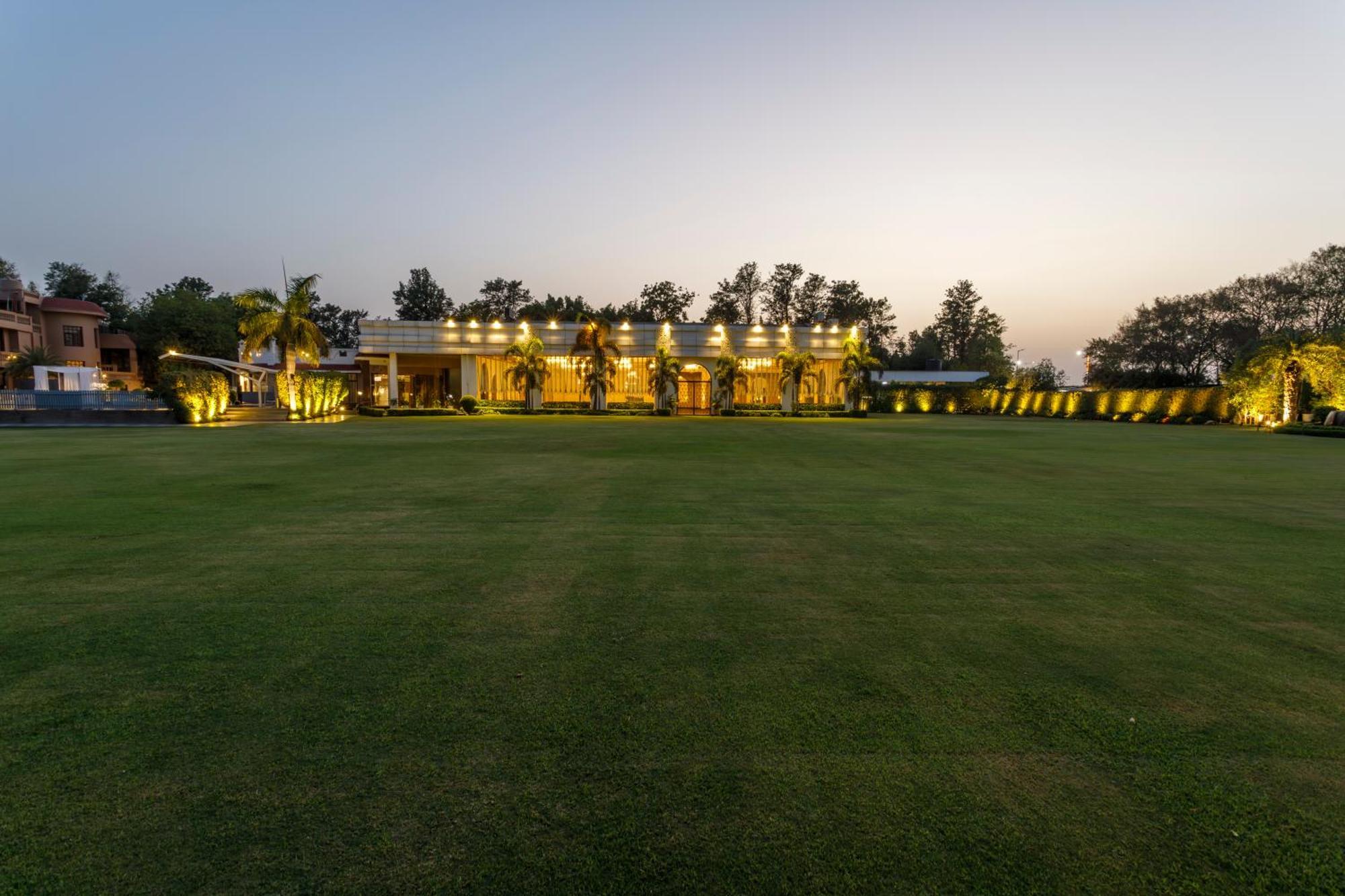 Spara Boutique Resort New Delhi Ngoại thất bức ảnh
